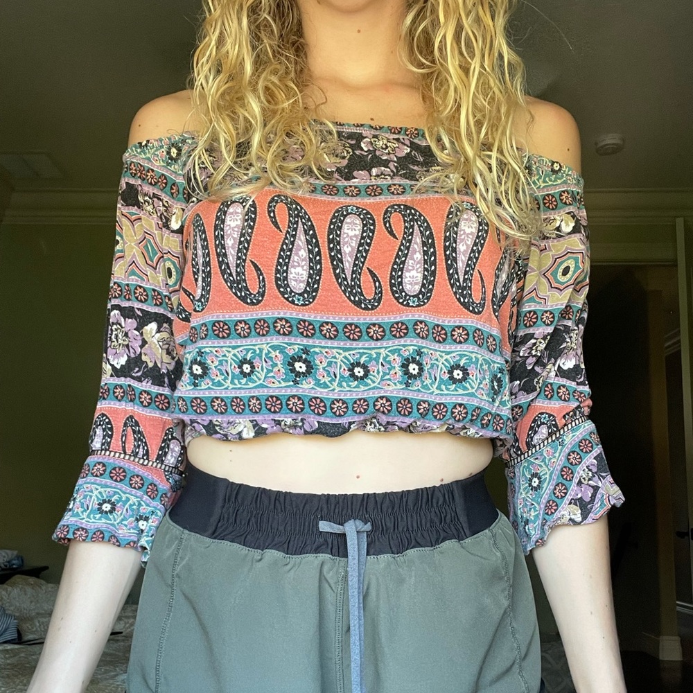 Cropped LA Hearts off the shoulder top